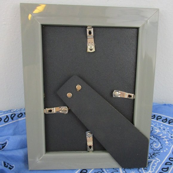 5 x 7 Pewter/Silver Tone Acrylic Photo Frame - Picture 6 of 9